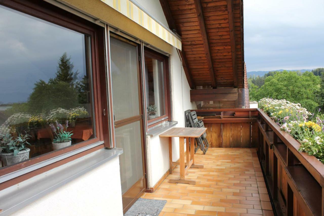 Ferienwohnung Ausblick Weissensberg Exterior photo